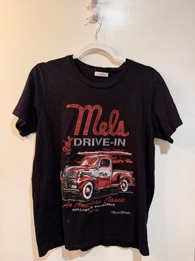 Lauren Moshi Wolf Mel’s Drive-In Graphic Tee – Soft Boyfriend Fit - Medium